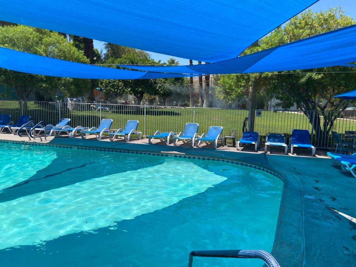 Ccbc Resort Hotel - A Gay Men'S Resort Cathedral City Bagian luar foto